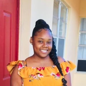 Meet your Posher, Catiana